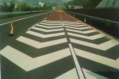 高速公路标线1