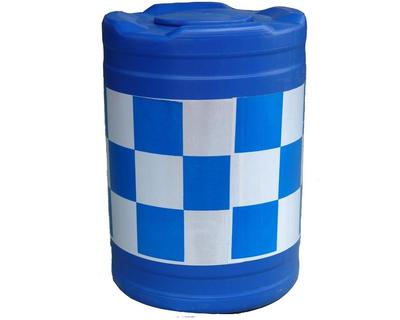 蓝白防撞桶